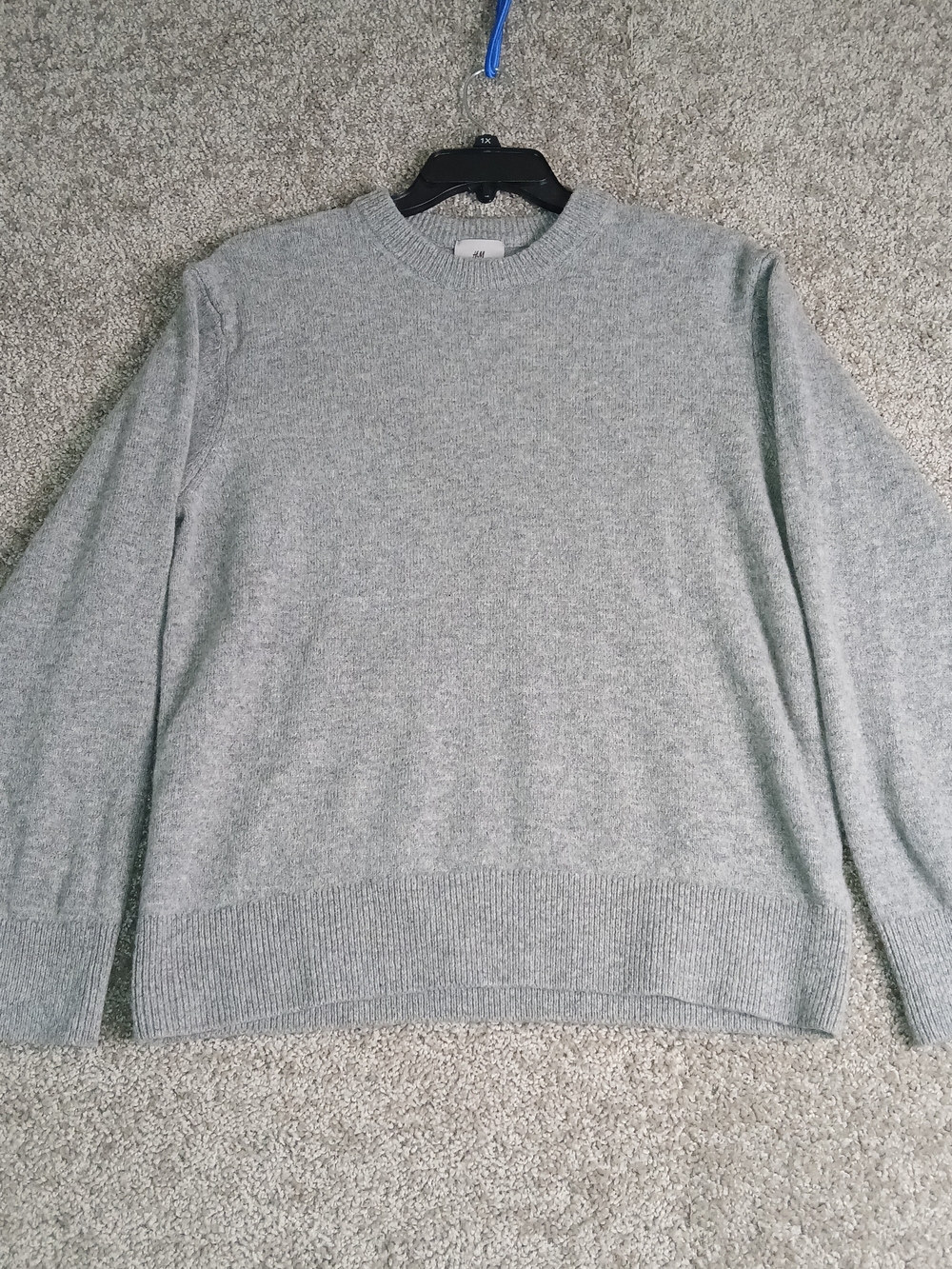 H&M Sweater 100% Wool Pullover Sweater for Women - Size Large